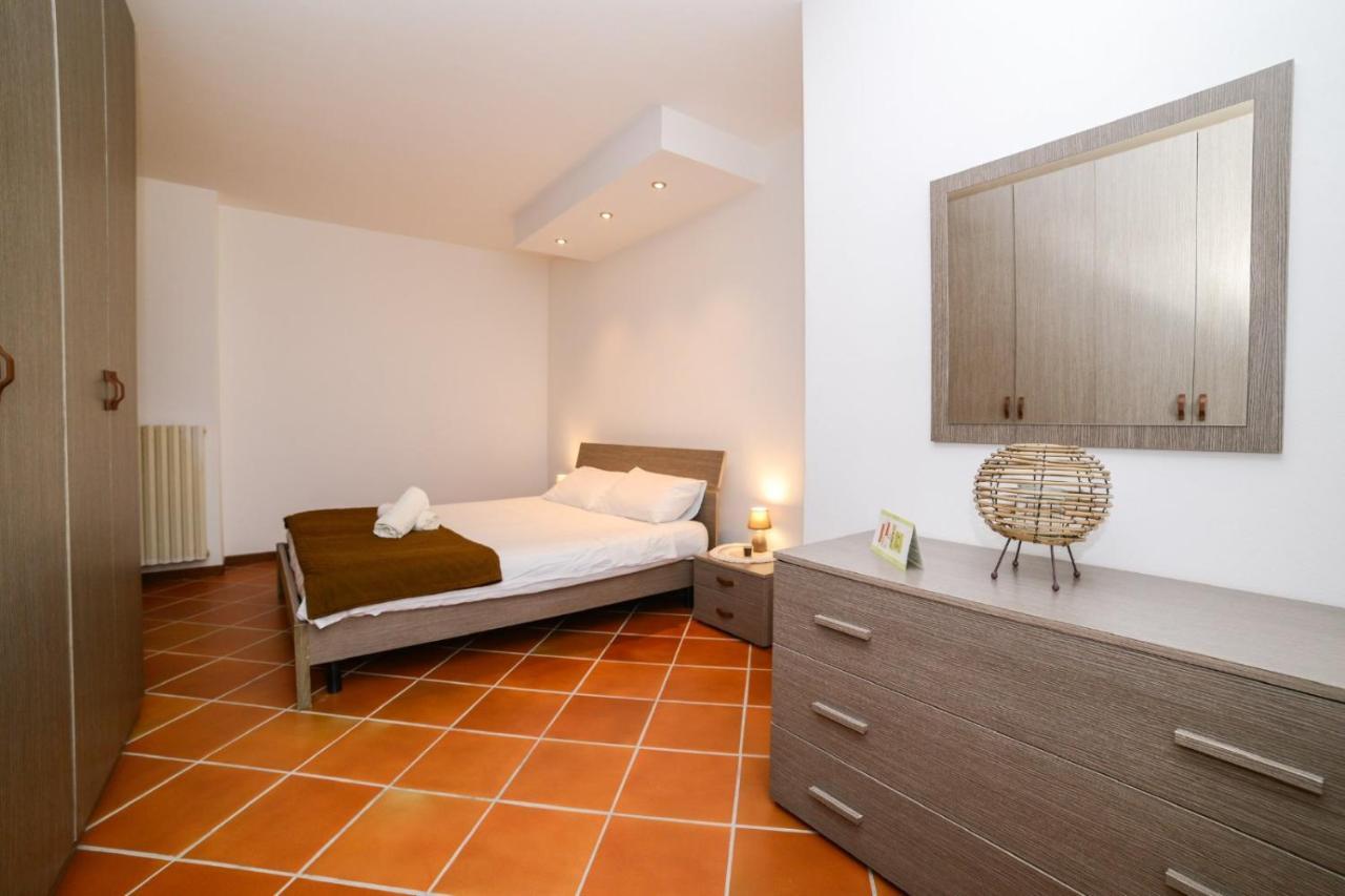 Loft Free Parking Agli Ulivi Moderno E Spazioso Peschiera del Garda Exterior photo