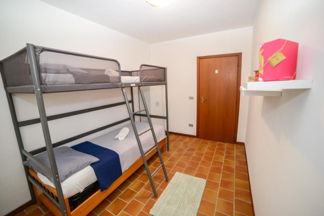 Loft Free Parking Agli Ulivi Moderno E Spazioso Peschiera del Garda Exterior photo